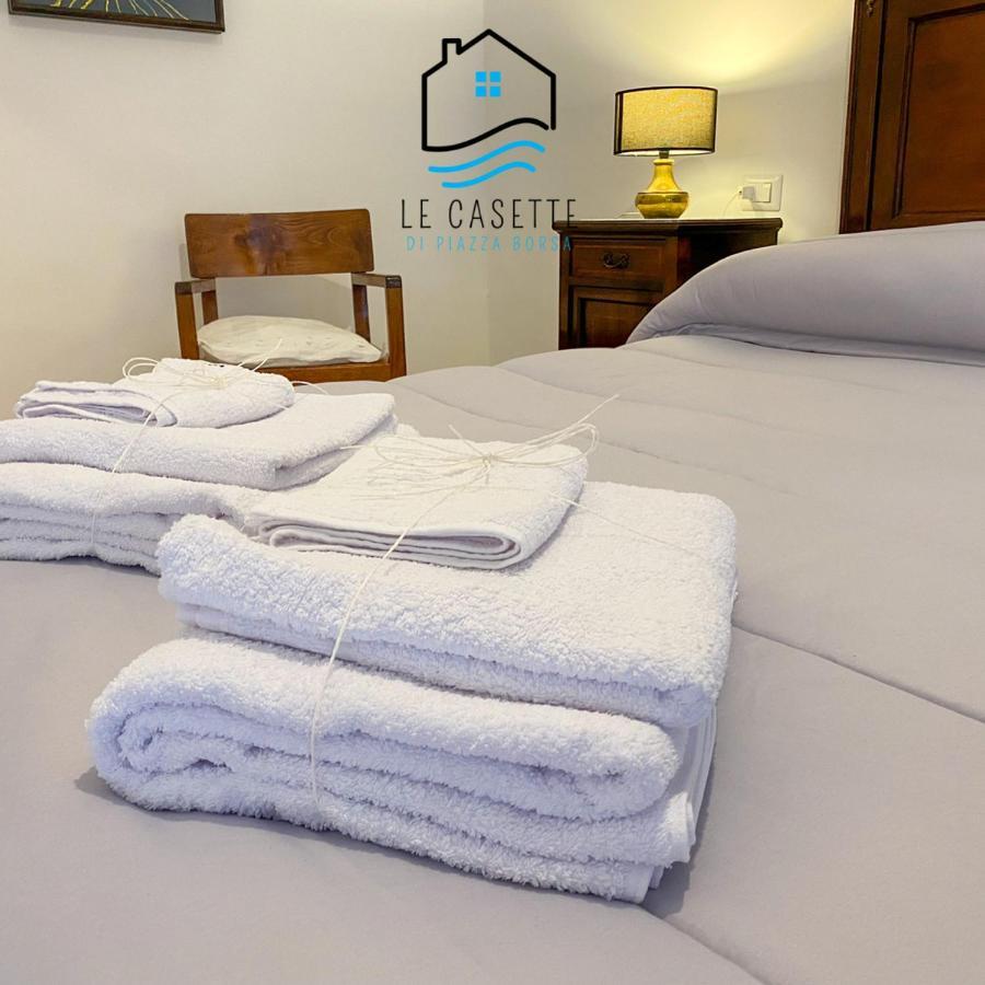 Le Casette Di Piazza Borsa * Napels